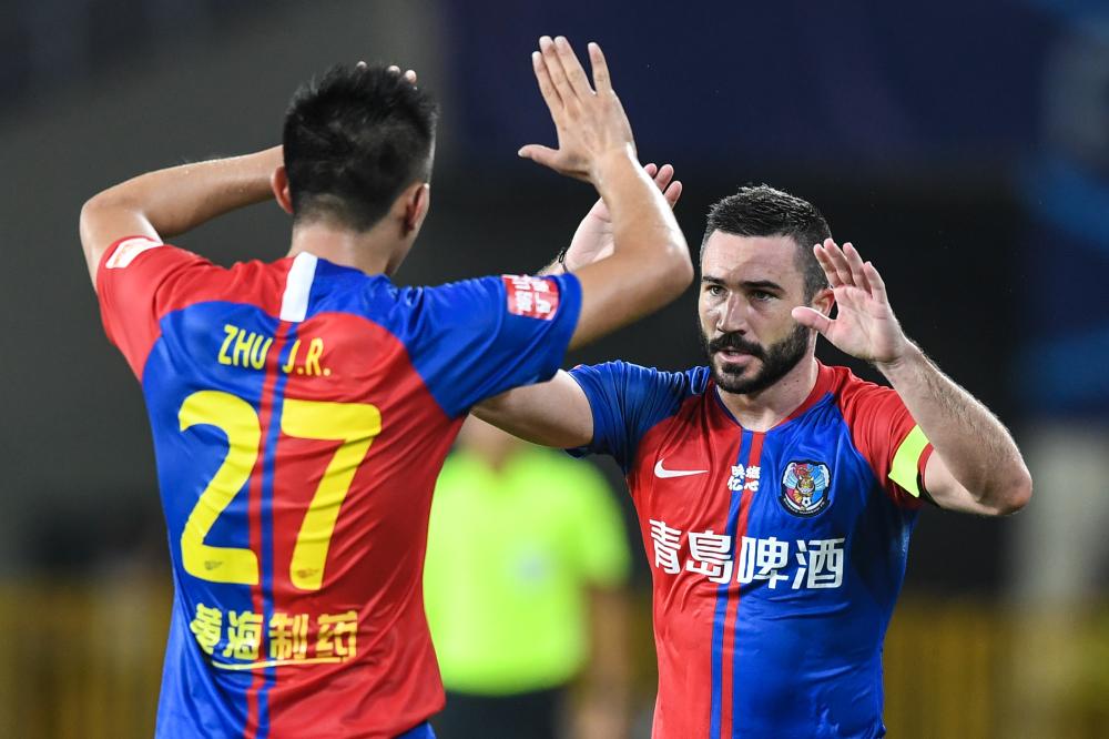 半岛体育官方入口-那不勒斯训练开放日；加时末段造点机会引欢呼；中超在即；临场指挥获称赞