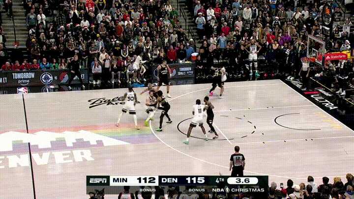 半岛体育官网入口注册-清晨体能课后，明尼苏达森林狼内部沟通备战NBA常规赛，球迷炸锅，赛程密集仍需轮换